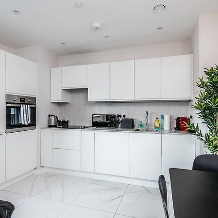 Waterfront Apartment With View Of Liver Building Ливърпул Екстериор снимка